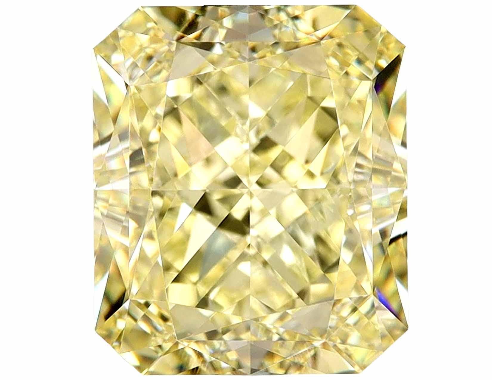 Contemporary GIA Certified 4.03 Carat Radiant Cut Fancy Light Yellow Diamond Ring For Sale