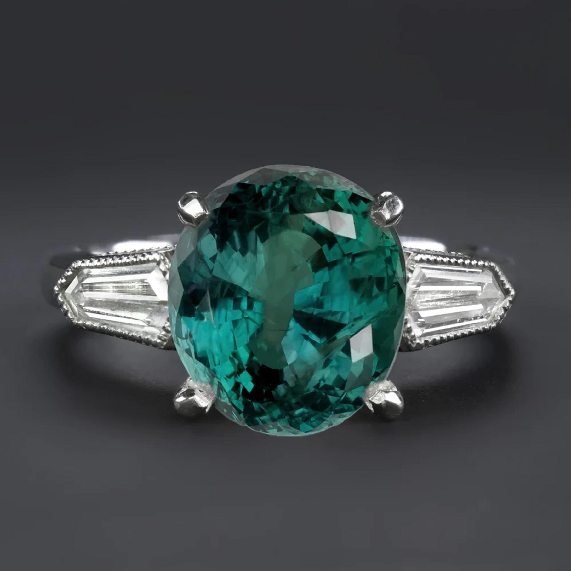 Modern GIA Certified 4 Carat Unheated and Untreated Alexandrite Diamond Platinum Ring For Sale