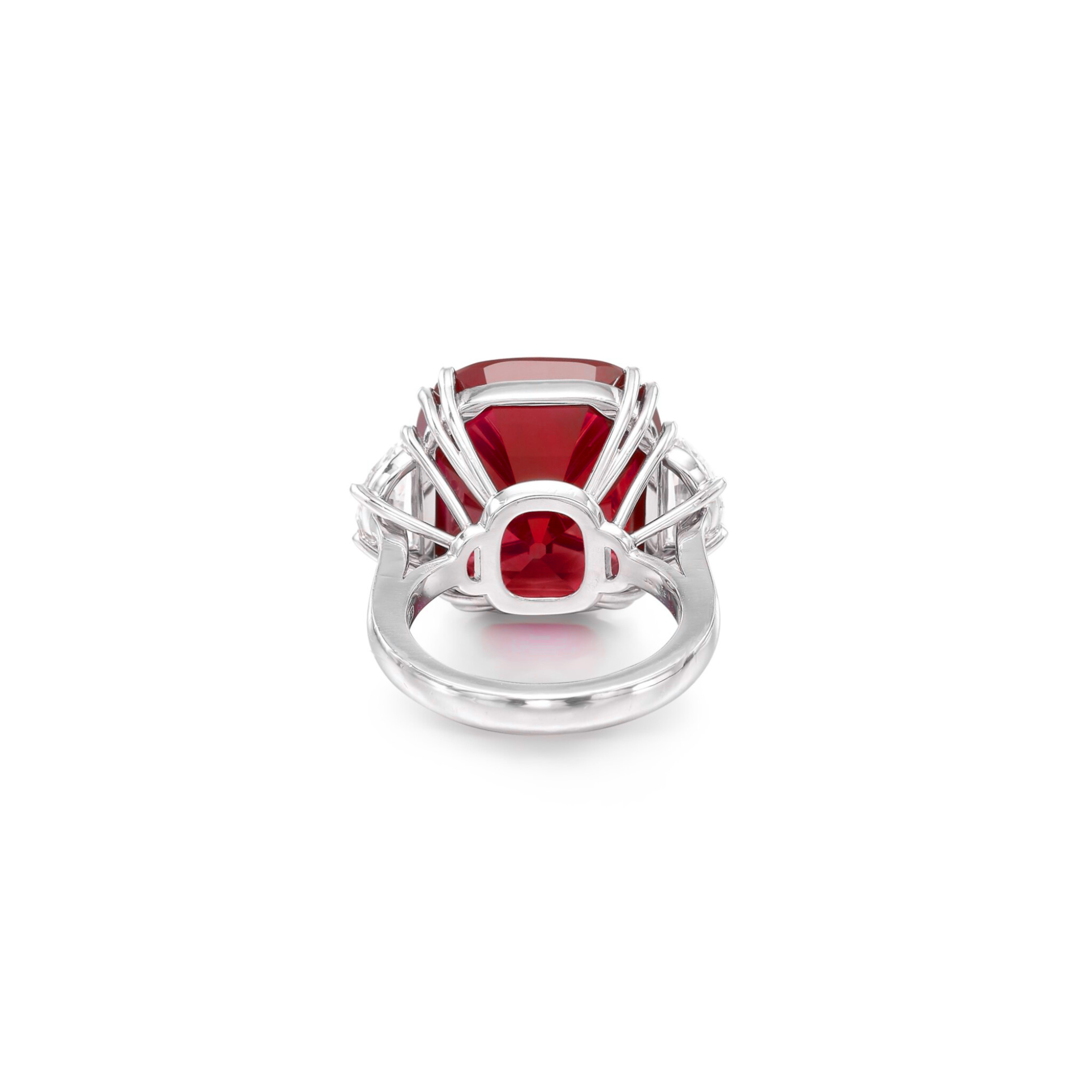 Contemporain Bague certifiée GIA de 4 carats de diamant rubis non traité et non chauffé en vente