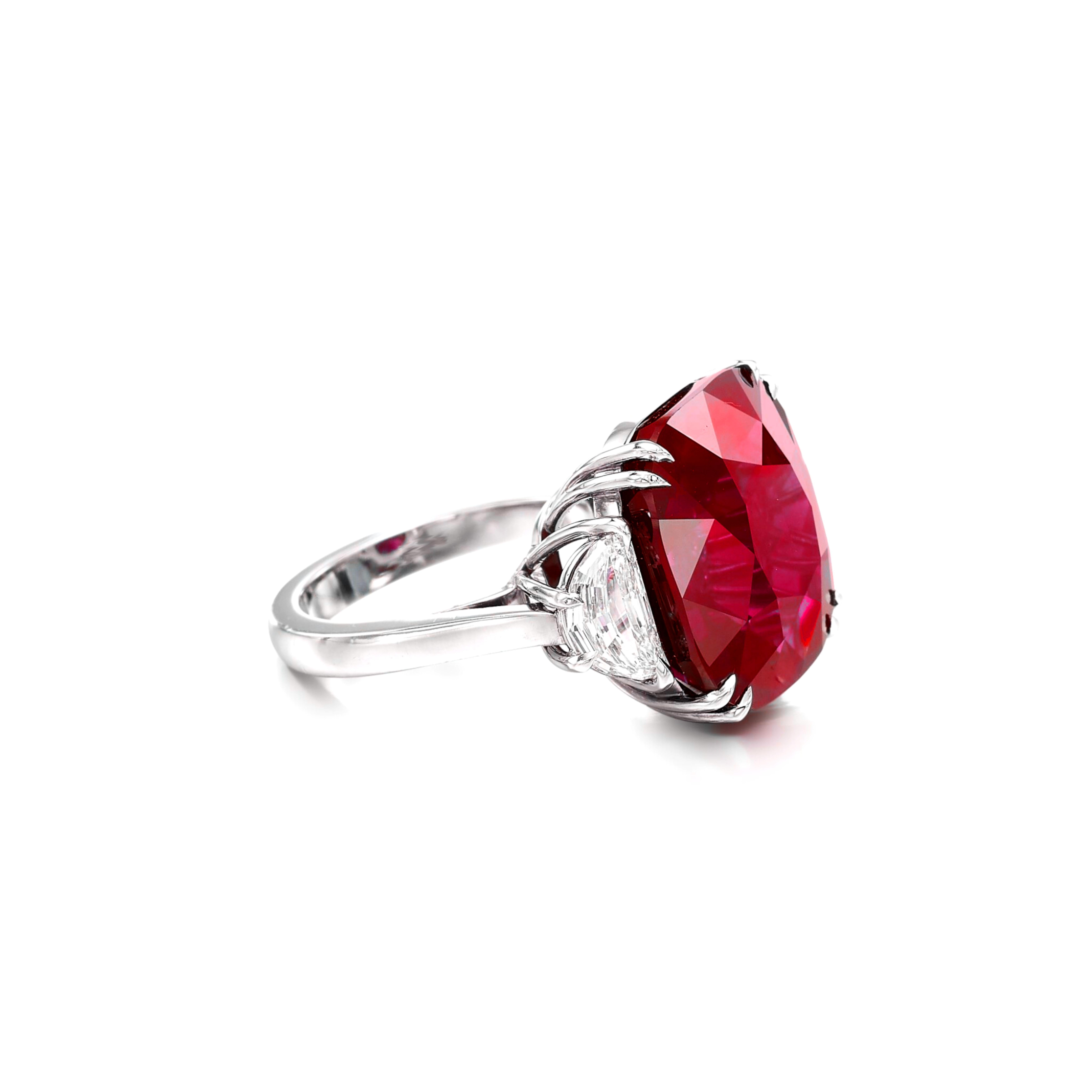 Taille coussin Bague certifiée GIA de 4 carats de diamant rubis non traité et non chauffé en vente