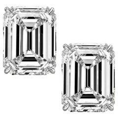 GIA Certified 4 Certified Emerald Cut Diamond Pair Studs (Paire de clous d'oreilles en diamant certifié taille émeraude)