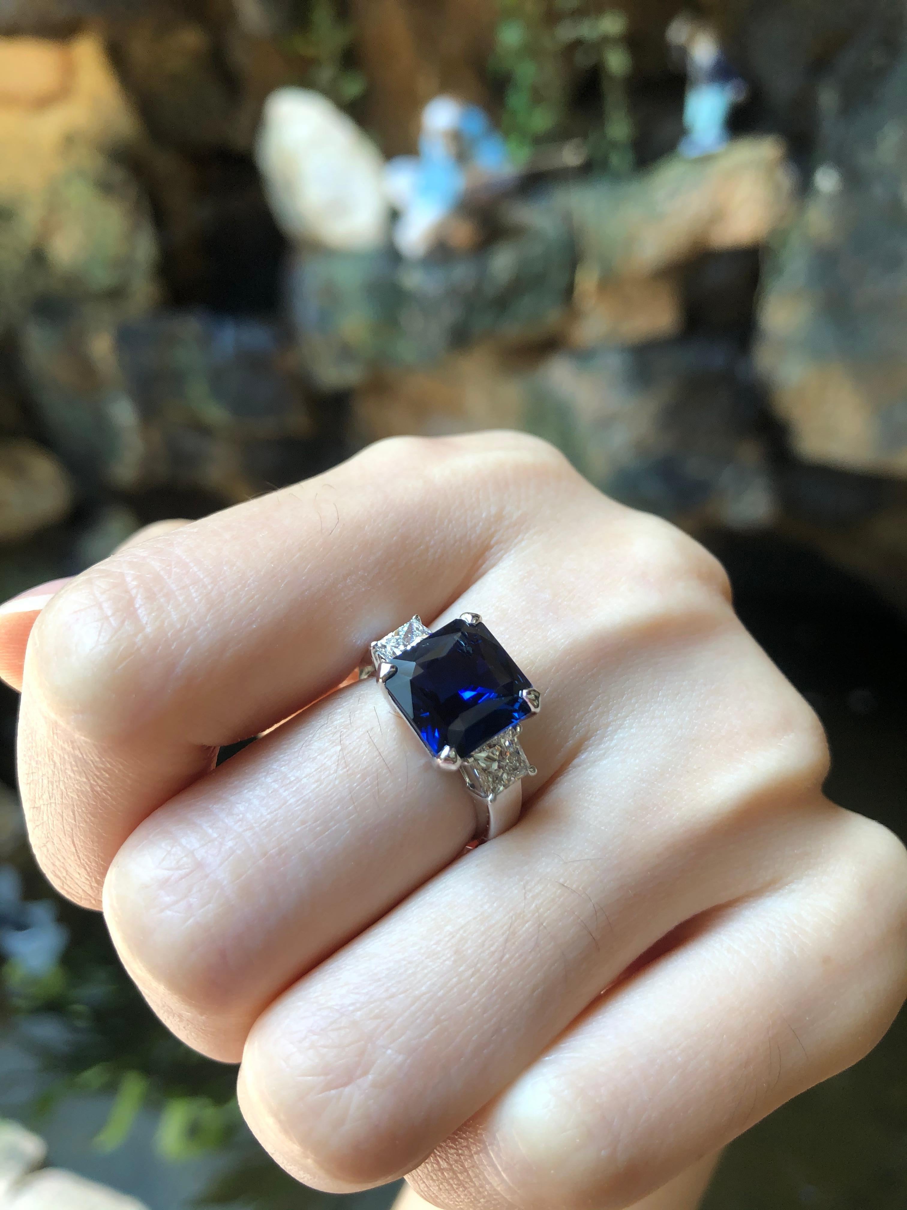Contemporary GIA Certified 4 Cts Royal Blue Sapphire with Diamond Ring in 18k White Gold