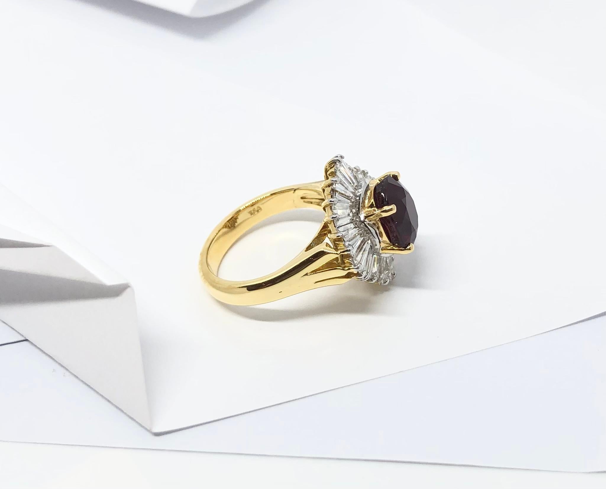 GIA-zertifizierter 4 Karat Rubin-Ring mit Diamant in 18 Karat Goldfassung im Angebot 8