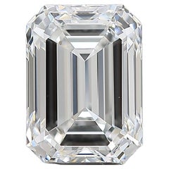Diamant certifié GIA de 4,00 à 4,10 carats, G-F/VVS, taille émeraude, excellente nature