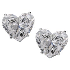 GIA Certified 4.07 Carat Heart Shape Diamond Studs (clous d'oreilles en forme de cœur)