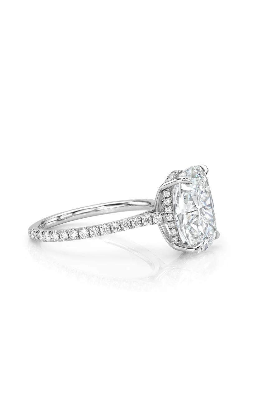 GIA Certified 4.00 Carat Natural Diamond 18K Gold Solitaire Ring In New Condition For Sale In Massafra, IT