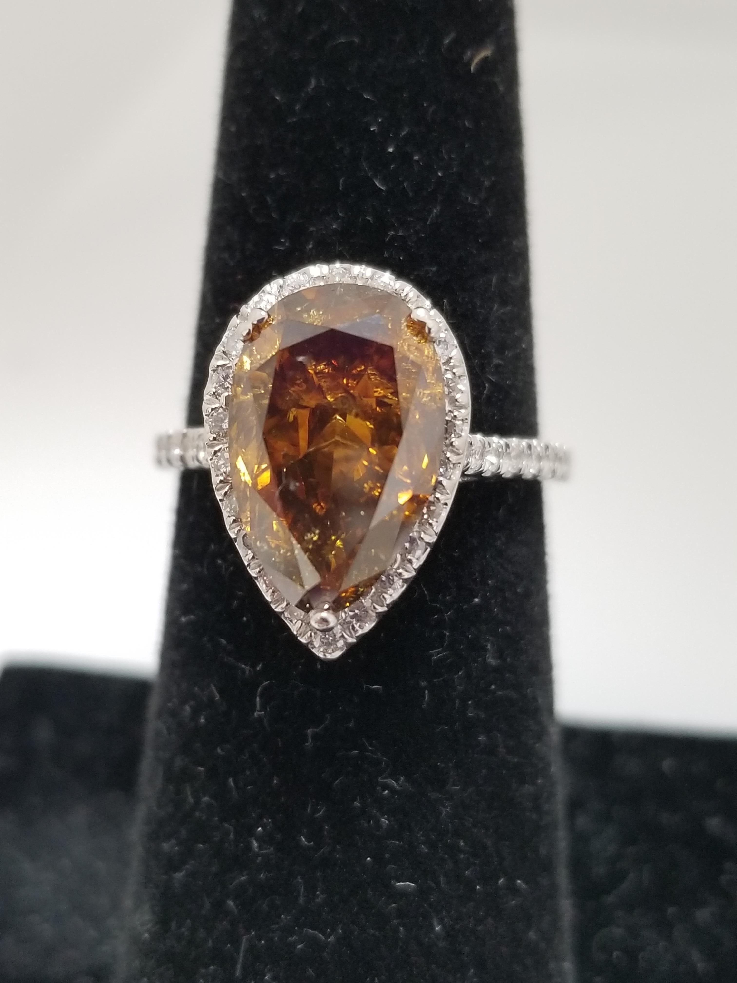 Women's GIA Certified 4.00 Carat Pear Shape Fancy Orange Natural Diamond Ring 14 Karat