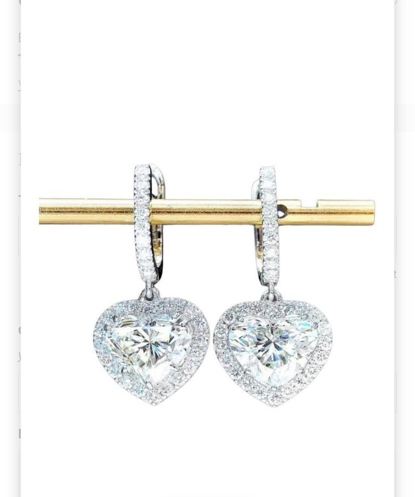 💞 Cuori in movimento 💞

Una rara coppia di diamanti a cuore perfettamente abbinati - impreziositi da un delicato abbagliamento  accenti di diamanti per un tocco di raffinatezza ed esclusività.
💎 Progettato per brillare ad ogni movimento.

✨
