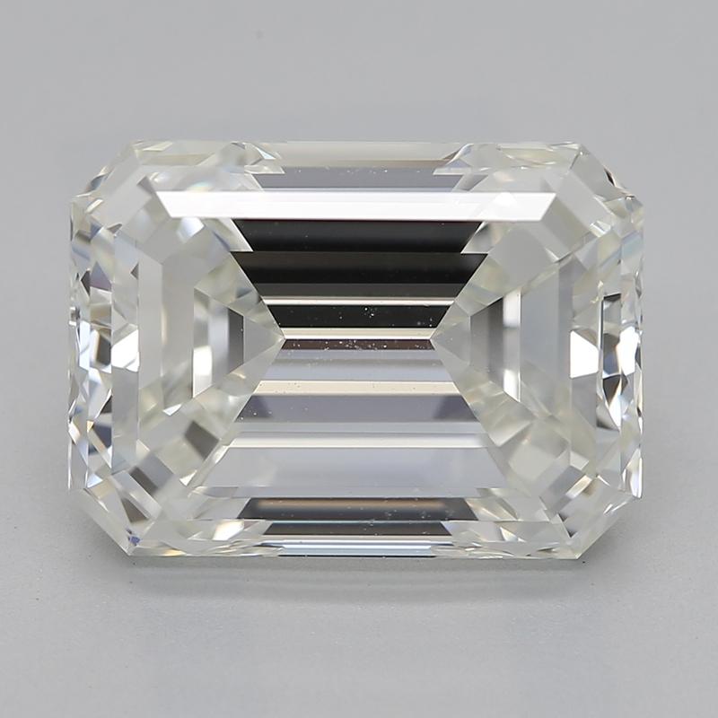 Handcrafted in New York, a stunning diamond ring, set to captivate with a central prong-set diamond featuring a remarkable emerald cut. Weighing an impressive 4.01 and graded with a beautiful J and VS1 , this piece is a true testament to exceptional