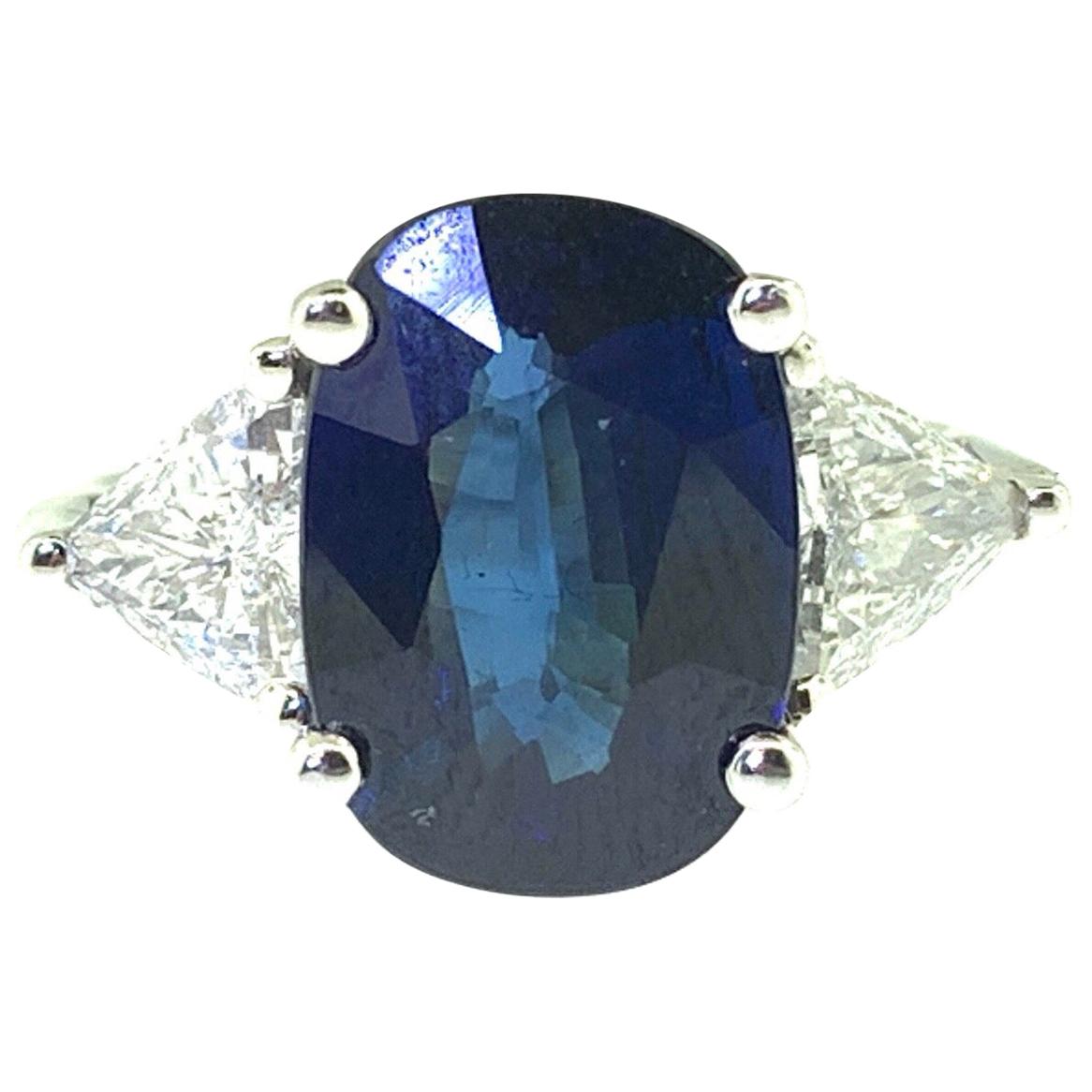 GIA Certified 4.01 Carat Cushion Sapphire and Diamond Platinum Ring For Sale