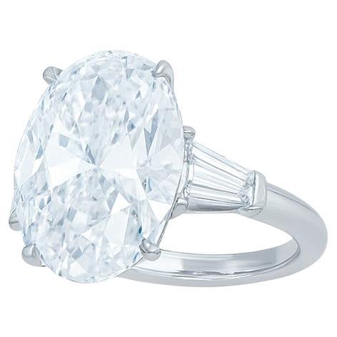 Contemporary GIA Certified 4.01 Carat D Color Flawless Oval Diamond Platinum Tapered Baguette For Sale