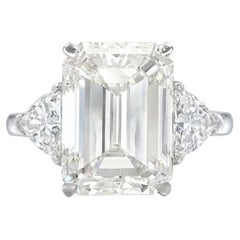 Anello con diamante taglio smeraldo certificato GIA da 4,01 carati con colore E VS1