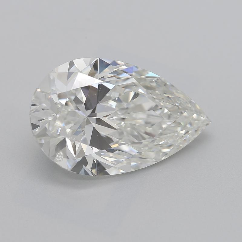 Dieser exquisite, in New York handgefertigte Diamantring zeigt in der Mitte einen atemberaubenden Birnen-Diamanten mit einem Gewicht von 4,01 und einem faszinierenden I und SI2. Das einzigartige tropische Bambusmotiv wird durch eine komplizierte