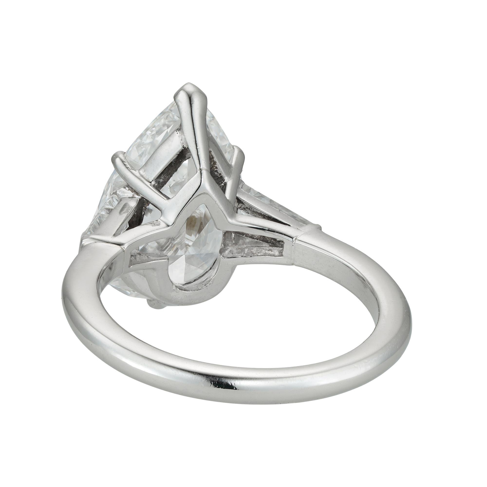 Contemporain Bague solitaire en diamant en forme de poire de 4,01 carats certifié GIA en vente