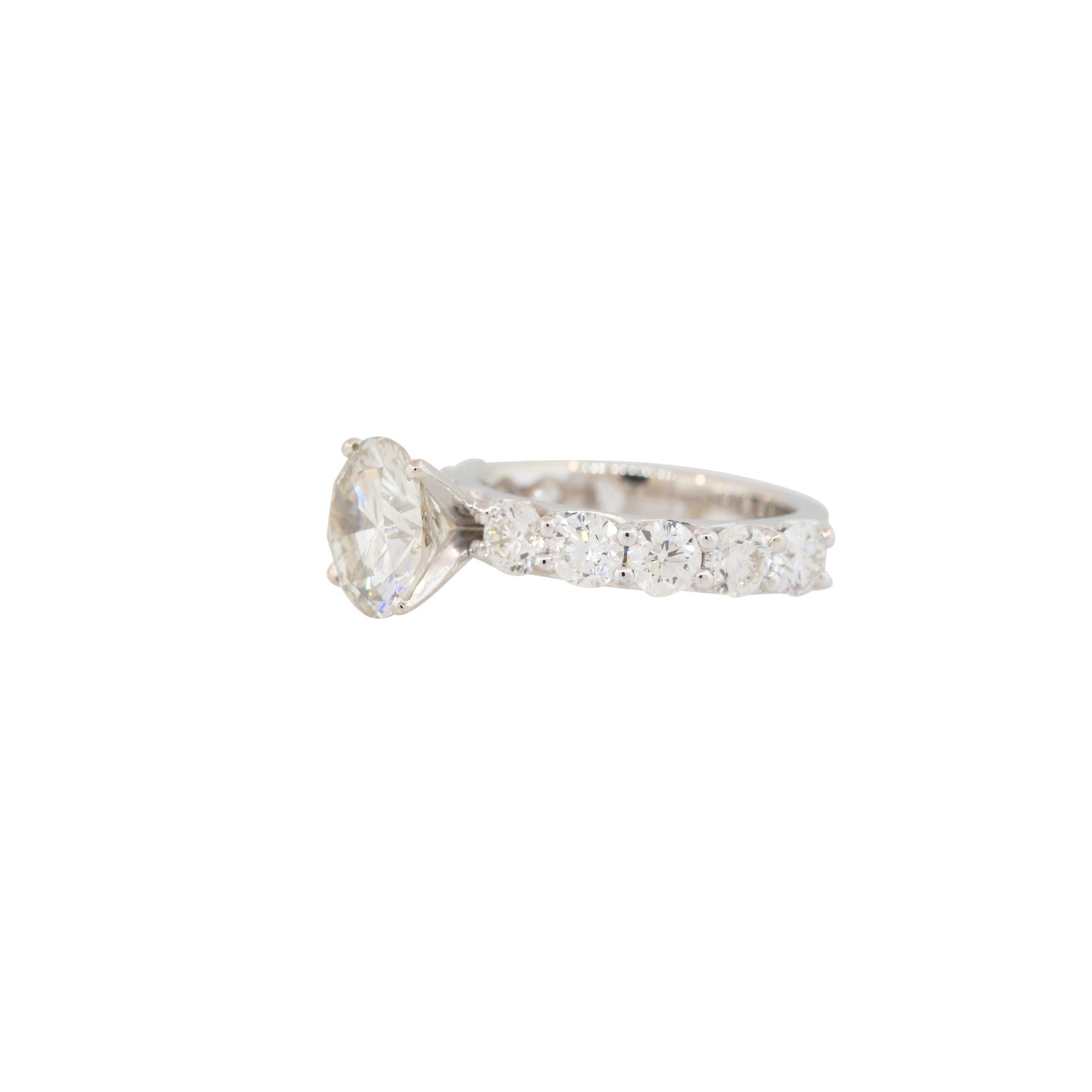 Modern GIA Certified 4.01 Carat Round Brilliant Diamond Engagement Ring 14 Karat For Sale
