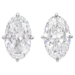 GIA-zertifizierte 4,01 Karat längliche ovale Diamant-Ohrstecker im Brillantschliff