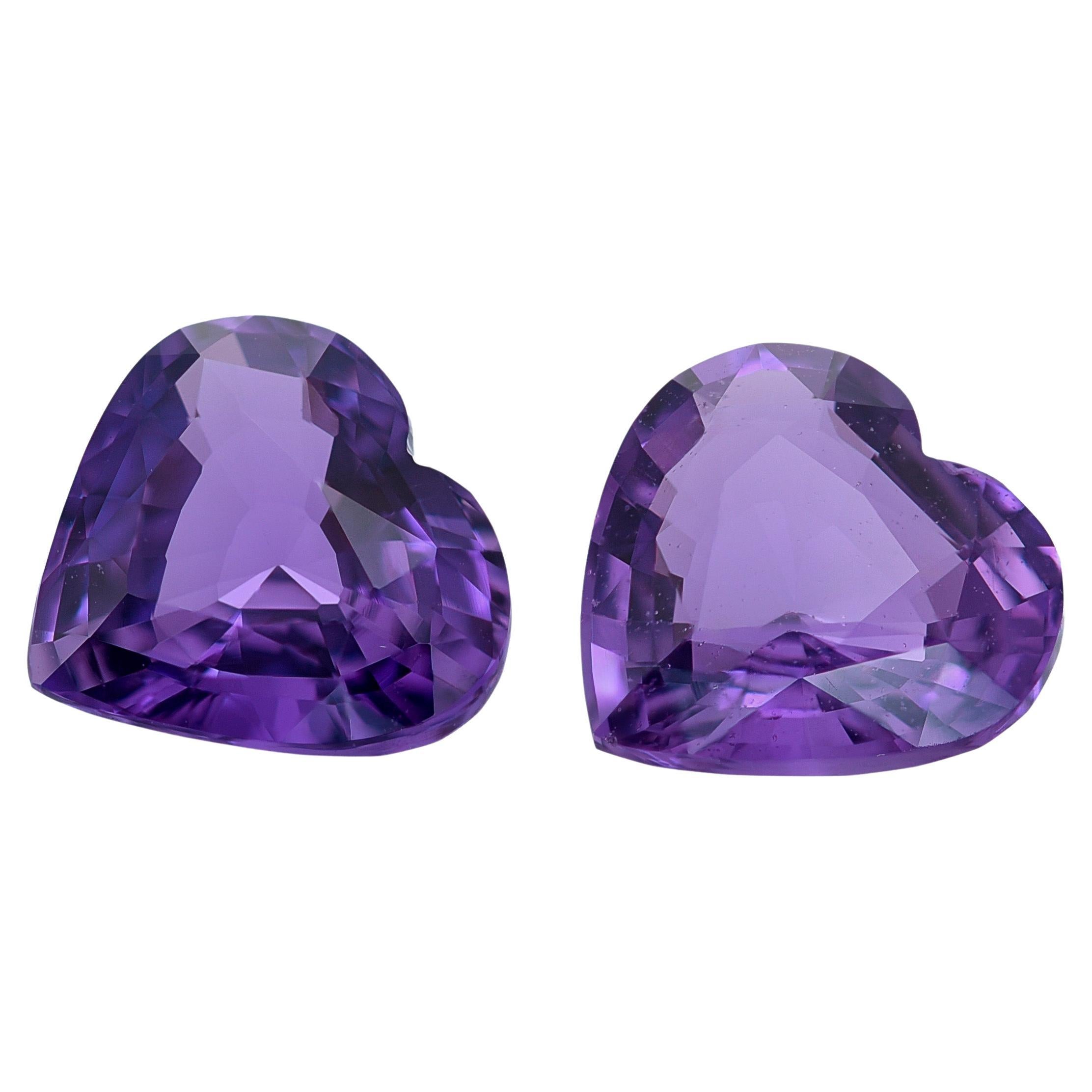 Paire de saphirs violets non chauffés certifiés GIA 4,01 carats