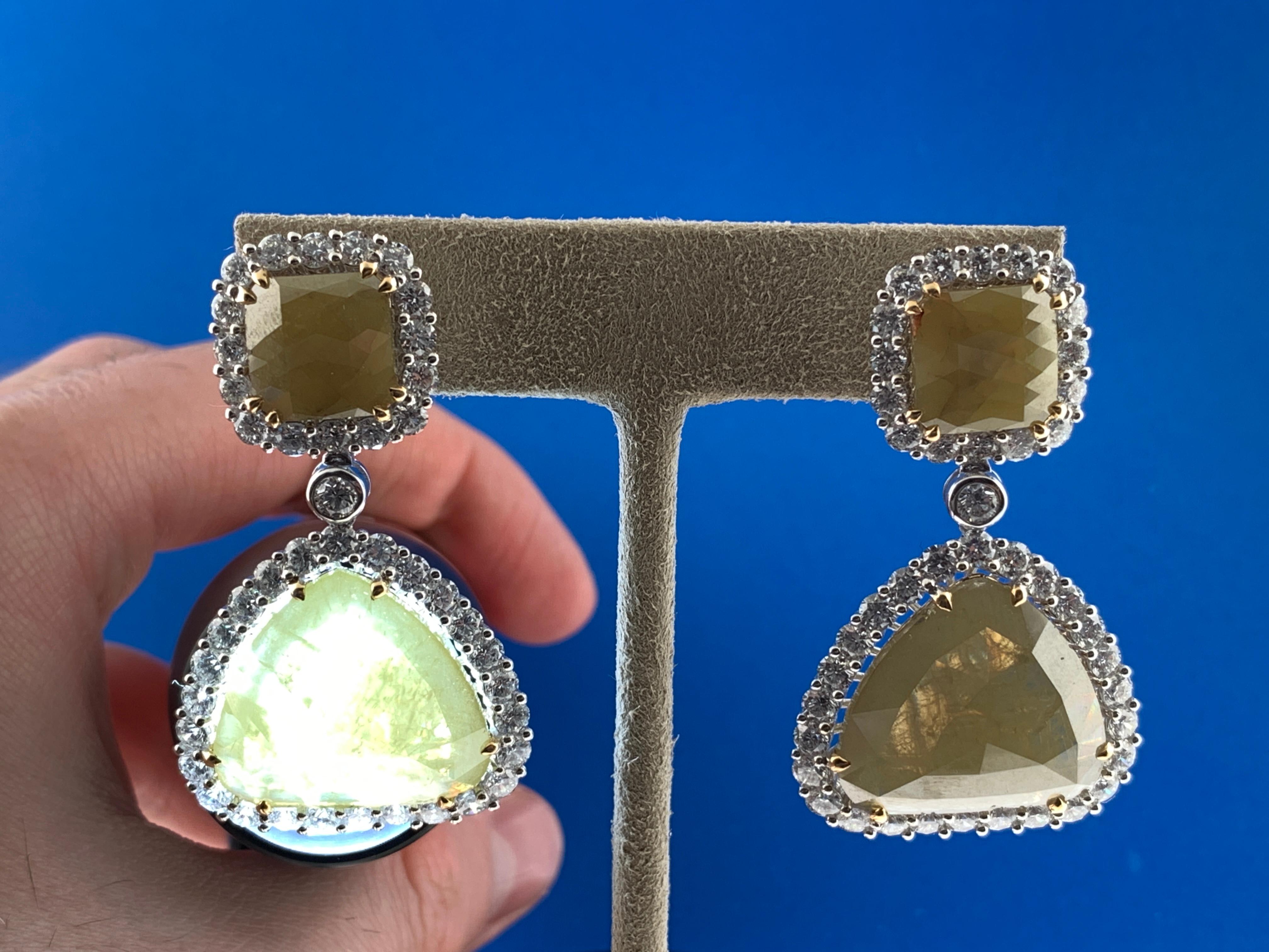 GIA-zertifizierte Ohrringe mit 40,18 Karat gelben und weißen Diamanten im Rosenschliff im Angebot 1