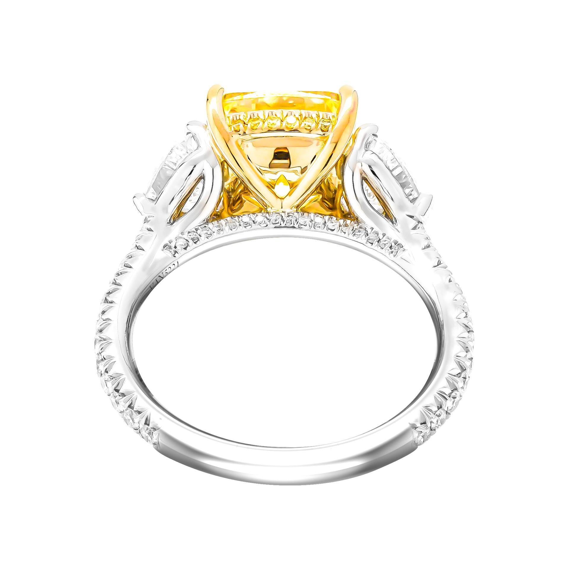 GIA Certified 4.01ct Natural Fancy Yellow Cushion Cut Cut Three-Stone Ring In New Condition For Sale In New York, NY