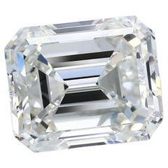 GIA Certified 4.02 Carat Emerald Cut J Color VS1 Clarity Loose Diamond