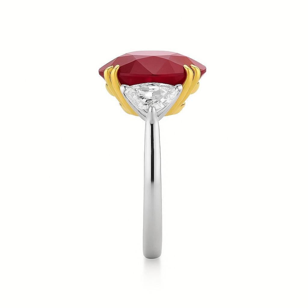 Contemporary GIA Certified 4.02 Carat Madagascar Ruby and Diamond Ring in 18K Yellow Gold For Sale