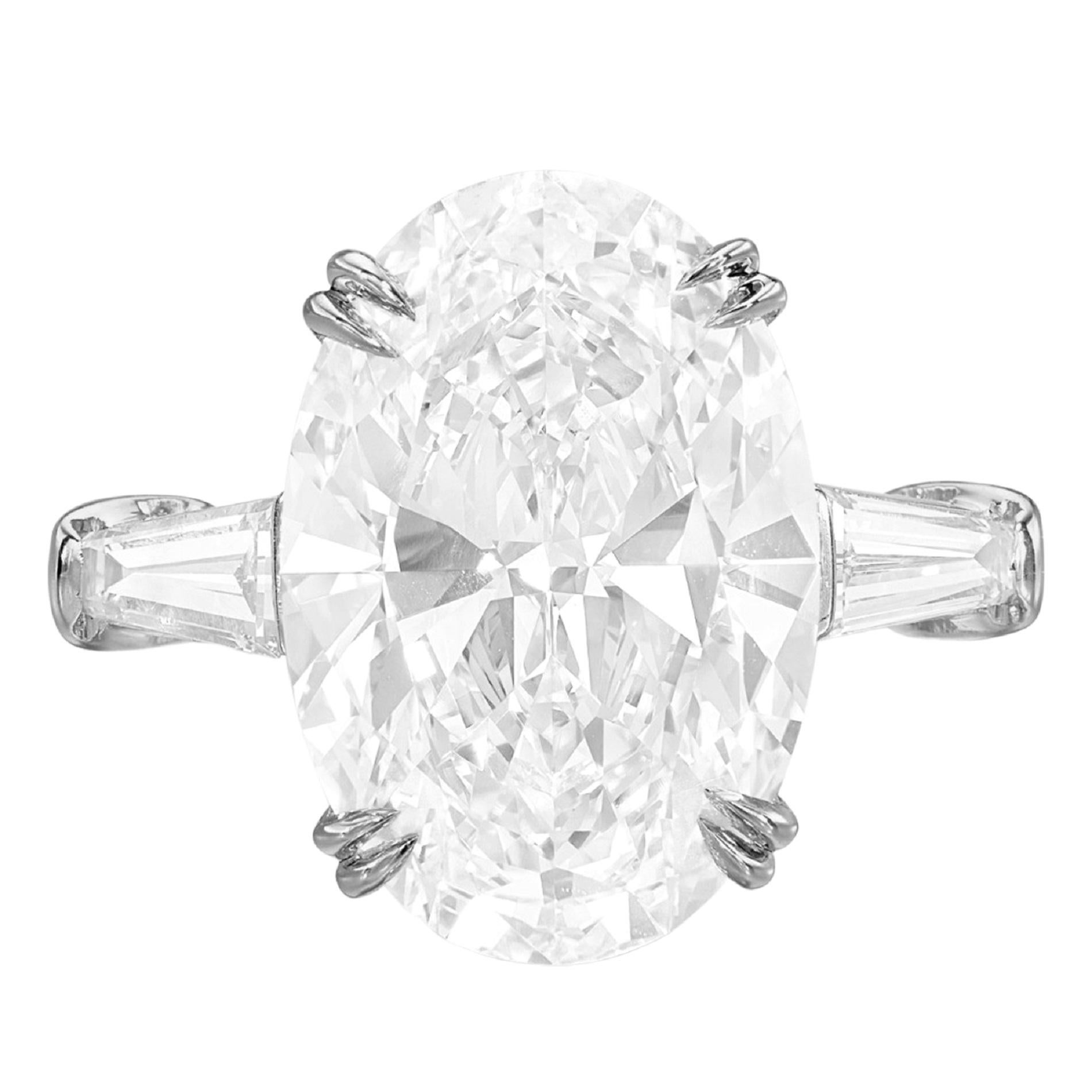 GIA zertifizierter 4 Karat ovaler Diamant Platin Ring (Ovalschliff) im Angebot