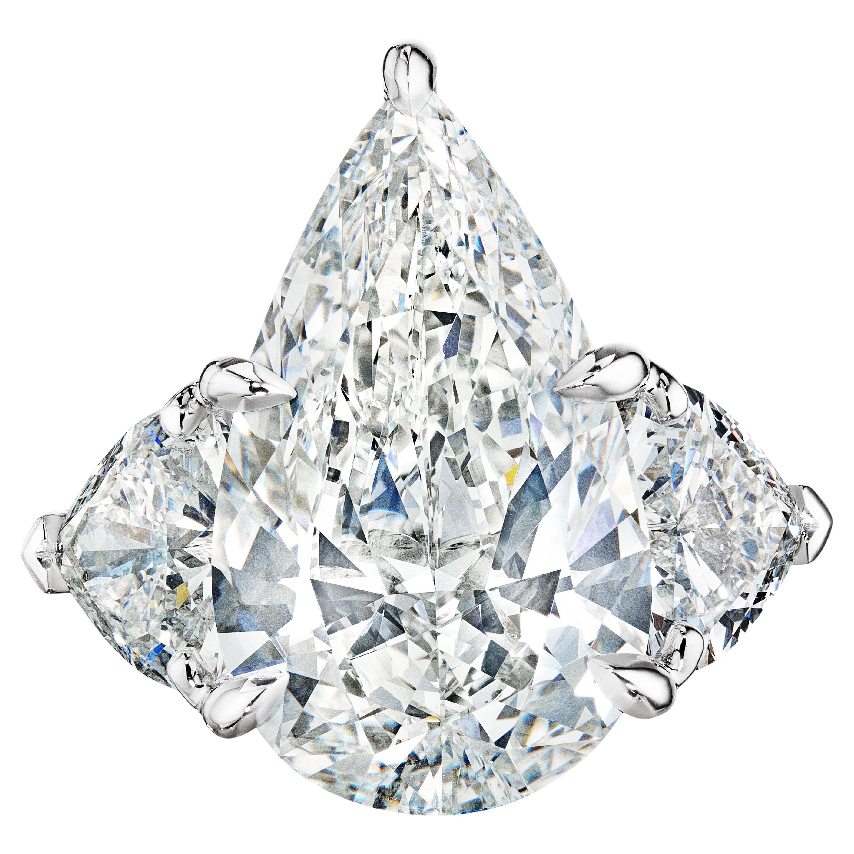 Bague de fiançailles "Kristen" en diamant poire certifié GIA 4.02 D SI1