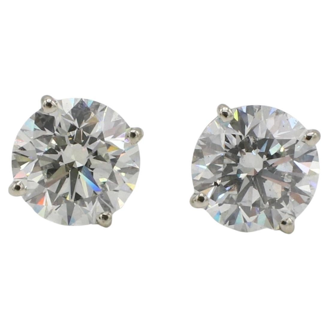 Moderne Boucles d'oreilles en diamant rond naturel certifié GIA de 4,03 carats en vente