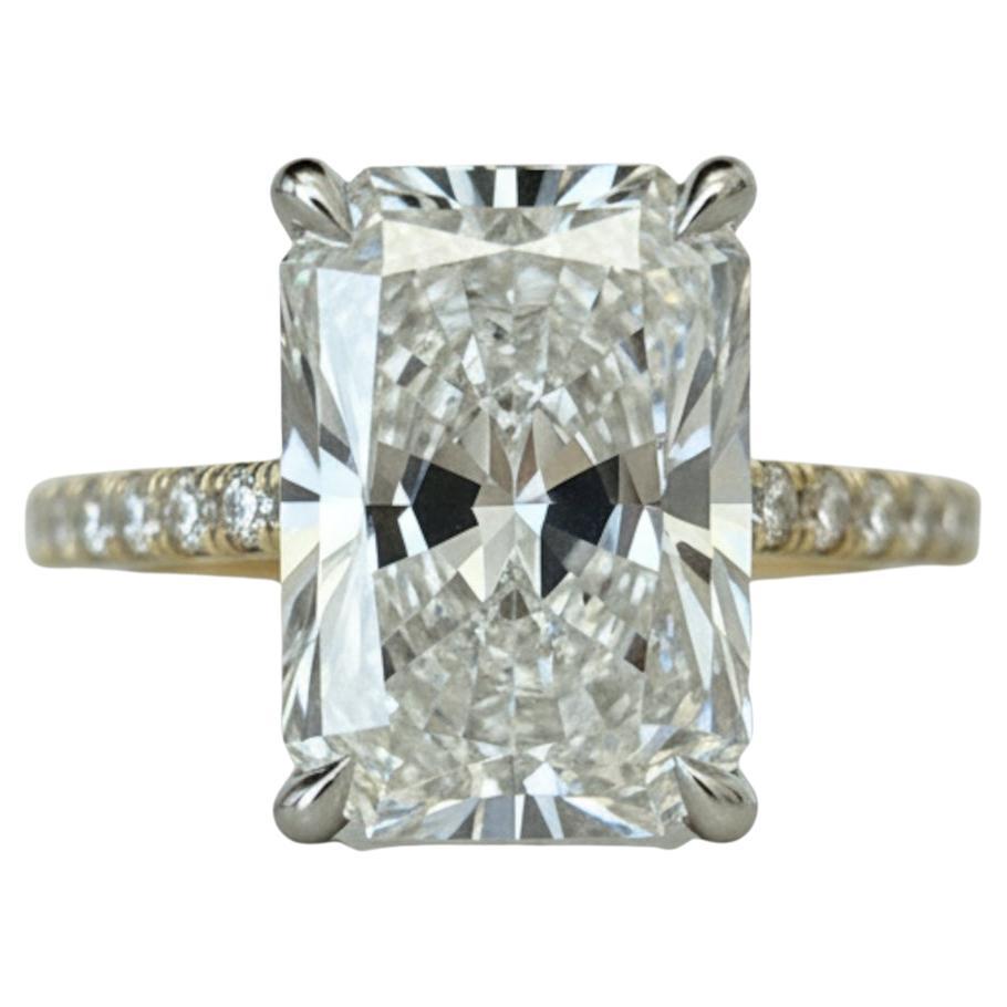 Bague de fiançailles en diamant certifié GIA de 4,03 carats à taille rayonnante (couleur H, VS2 Clari...