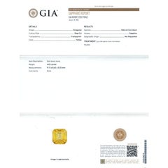 Natural Yellow Sapphire Gemstone 4.03 carats with GIA Report