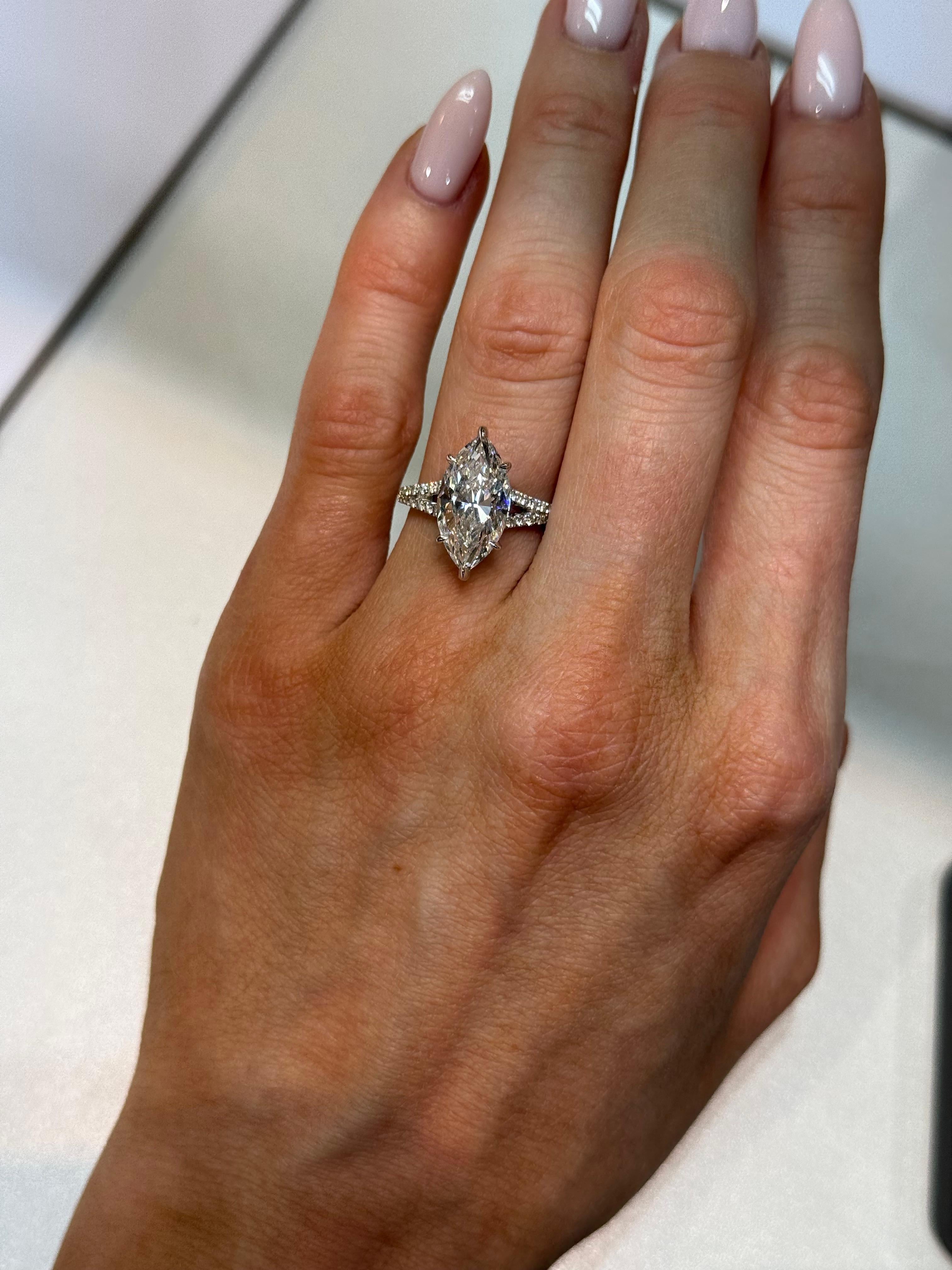 GIA Certified 4.03ct Split Band Marquise Diamond Engagement Ring For Sale 1