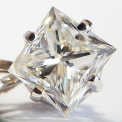 GIA Certified 4.05 Carat G VS1 Diamond Pendant