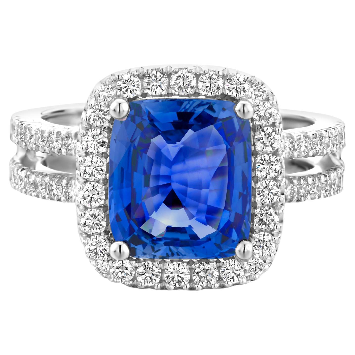 GIA Certified 4.05ct Cornflower Blue Sapphire & Diamond White Gold Cocktail Ring For Sale