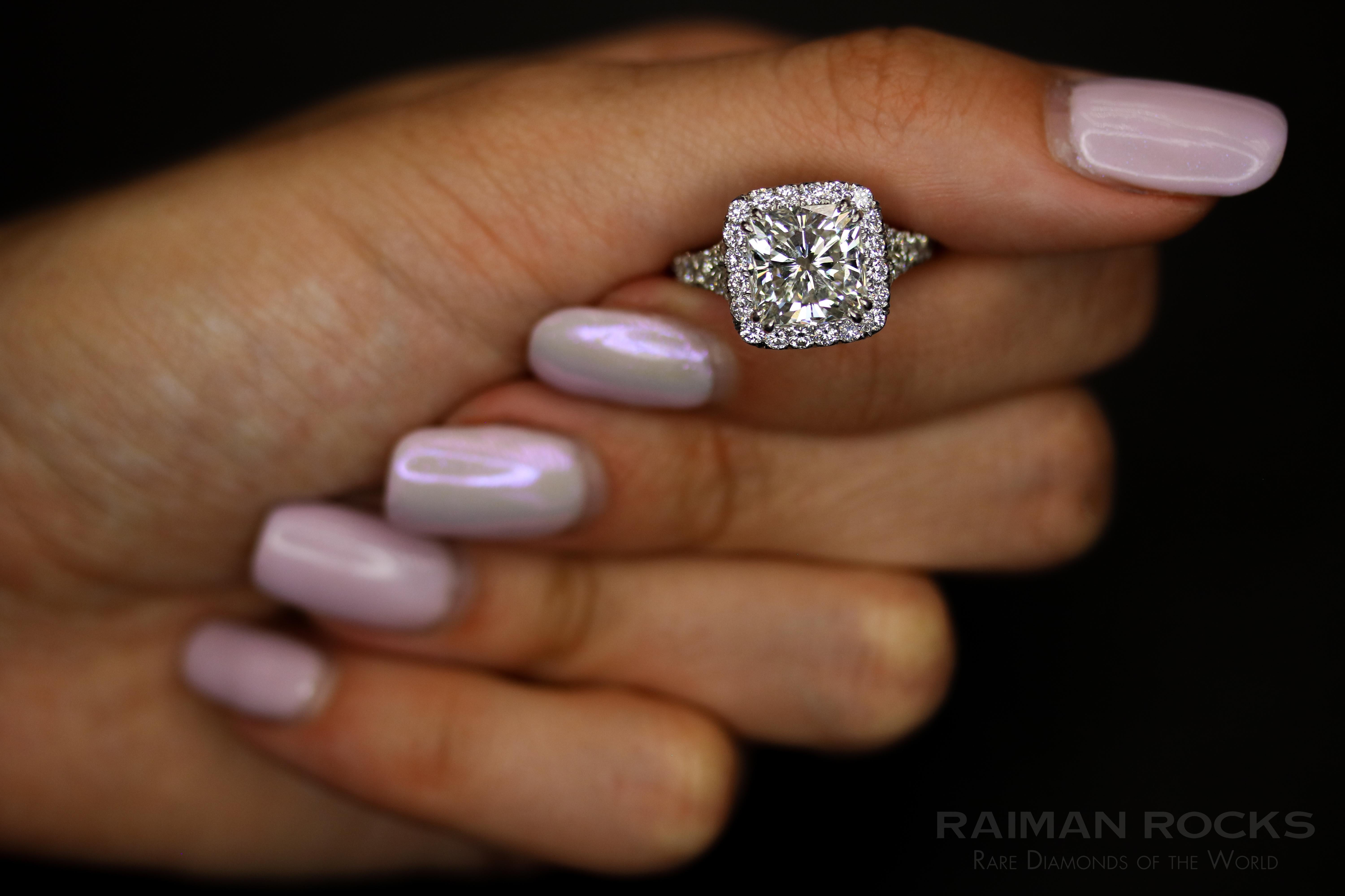 4 carat cushion diamond ring