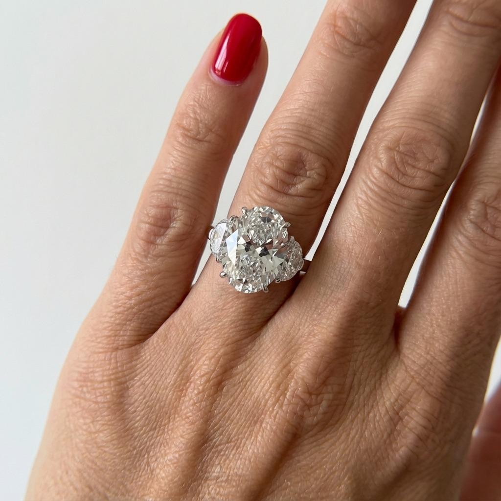 GIA-zertifizierter 4,06-karätiger ovaler Brillant-Diamantring (Ovalschliff) im Angebot