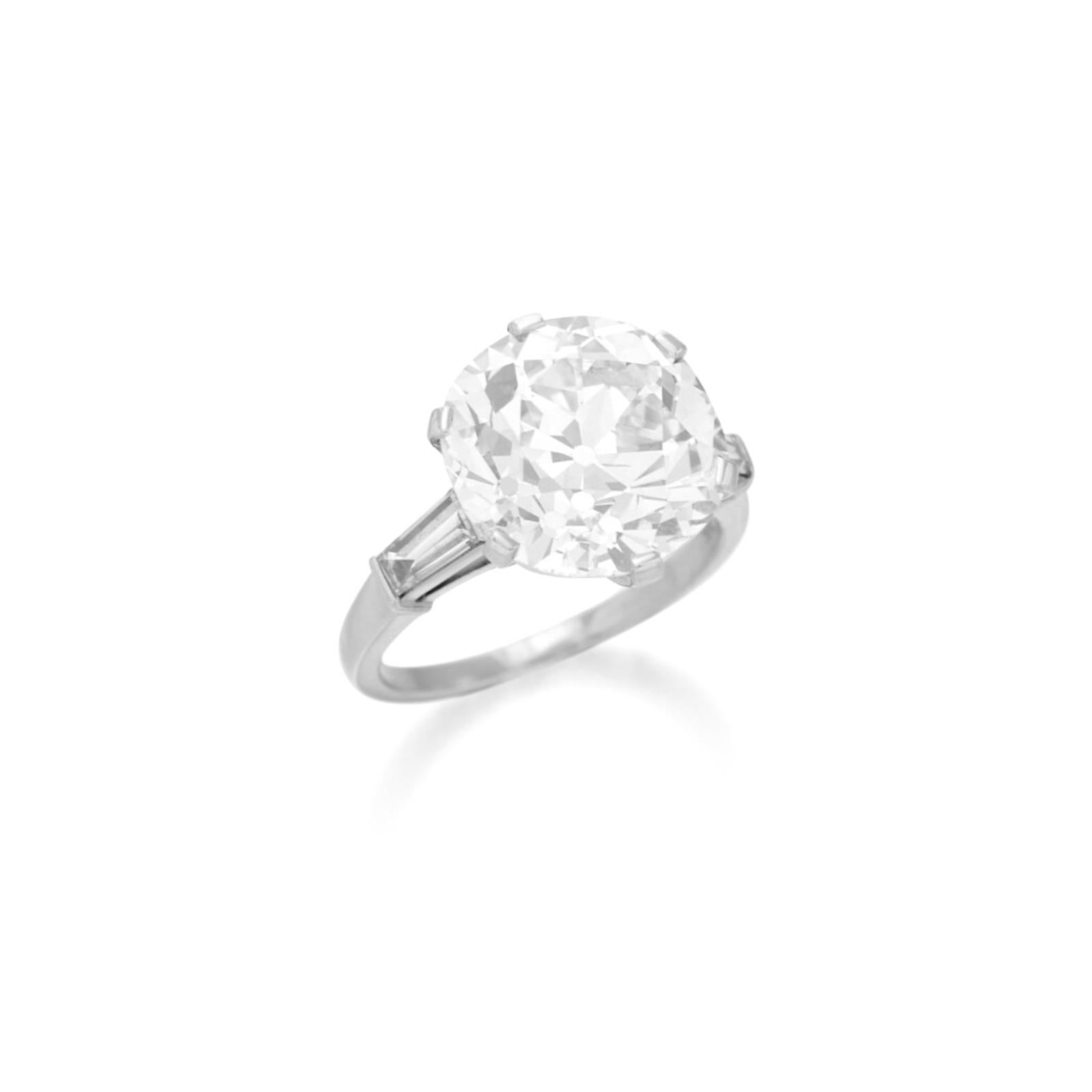 GIA-zertifizierter 4,07  Carat Old Europeana Cut Diamant Verlobungsring aus Platin (Alteuropäischer Schliff) im Angebot