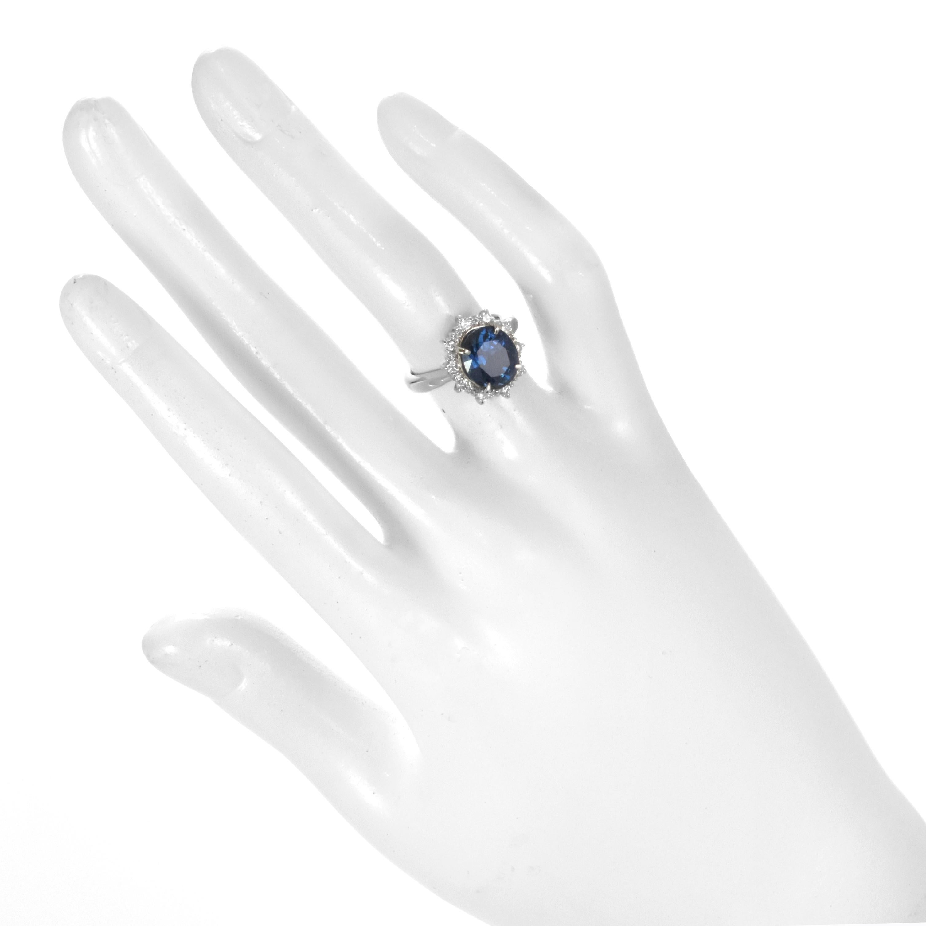 GIA zertifiziert 4,08 Karat natürlichen unbehandelten Saphir Ring in Platin gemacht (Kissenschliff) im Angebot