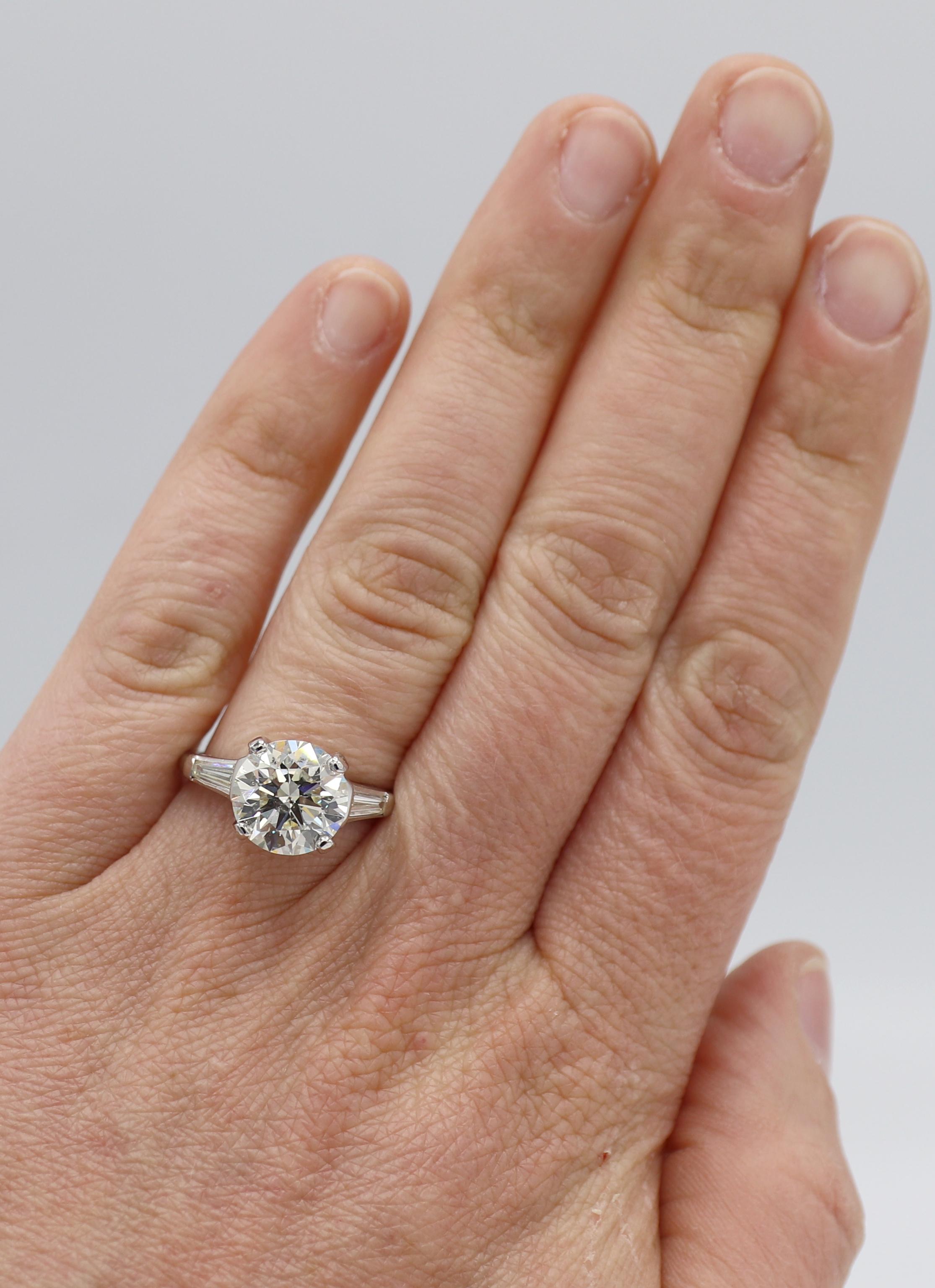 Women's GIA Certified 4.10 Carat L SI2 Round Natural Diamond Platinum Engagement Ring
