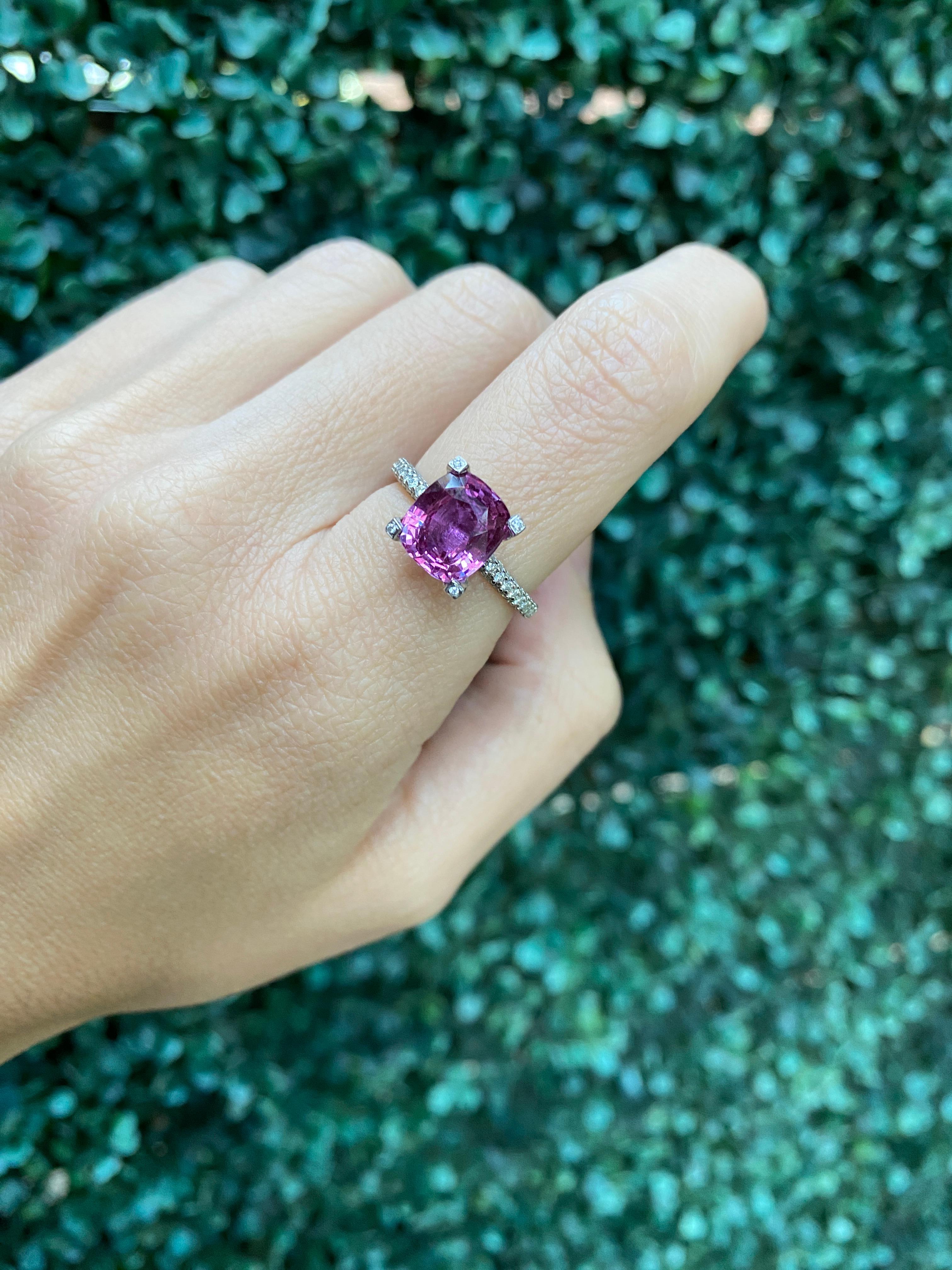 GIA Certified 4.11 Carat Cushion Cut Purplish Pink Sapphire & Diamond Ring For Sale 13