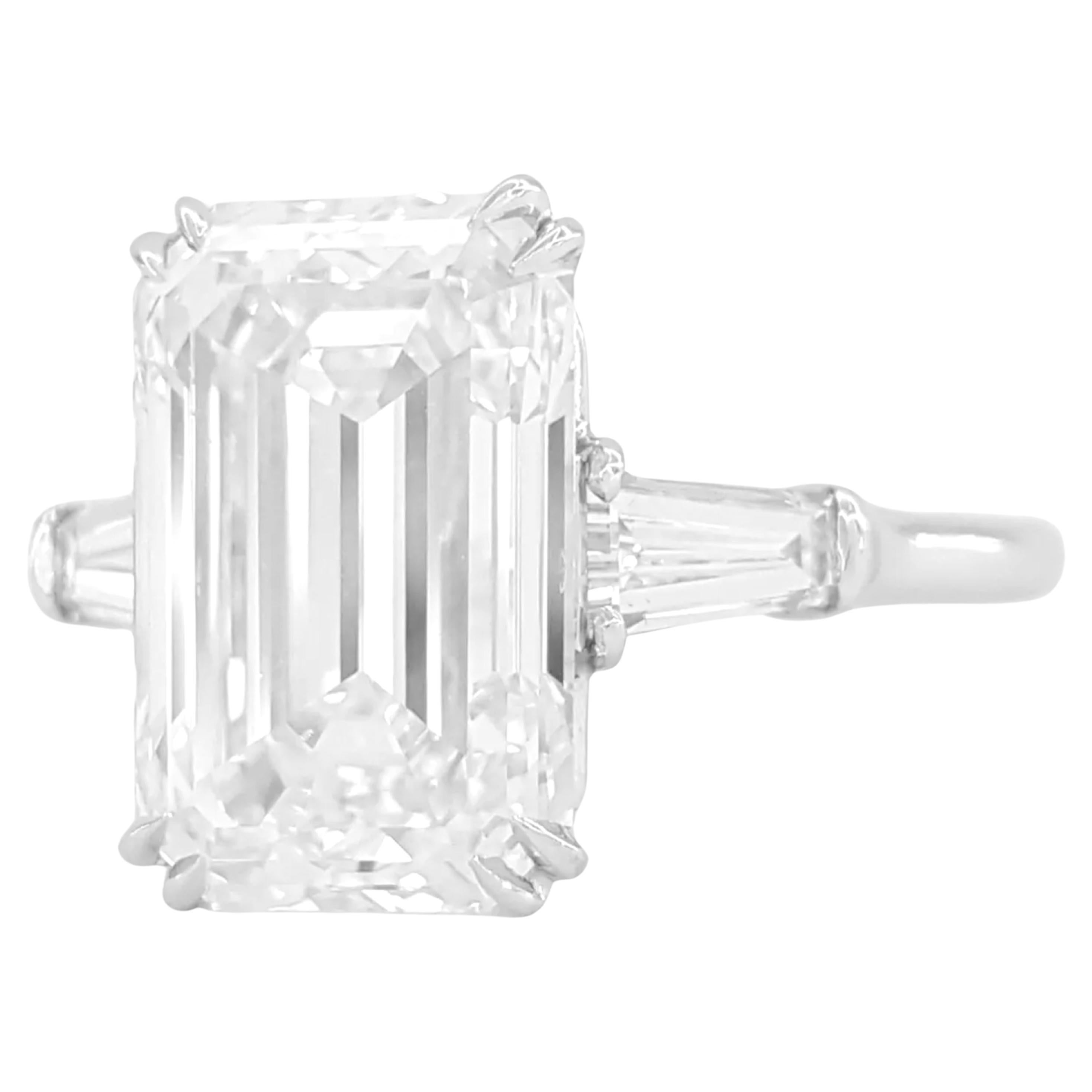 GIA Certified 4.11 Carat Emerald Cut Diamond Ring D COLOR FLAWLESS In New Condition For Sale In Chicago, IL