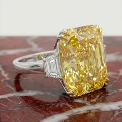 GIA Certified 4.26 Carat Fancy Vivid Yellow Diamond Internally Flawless