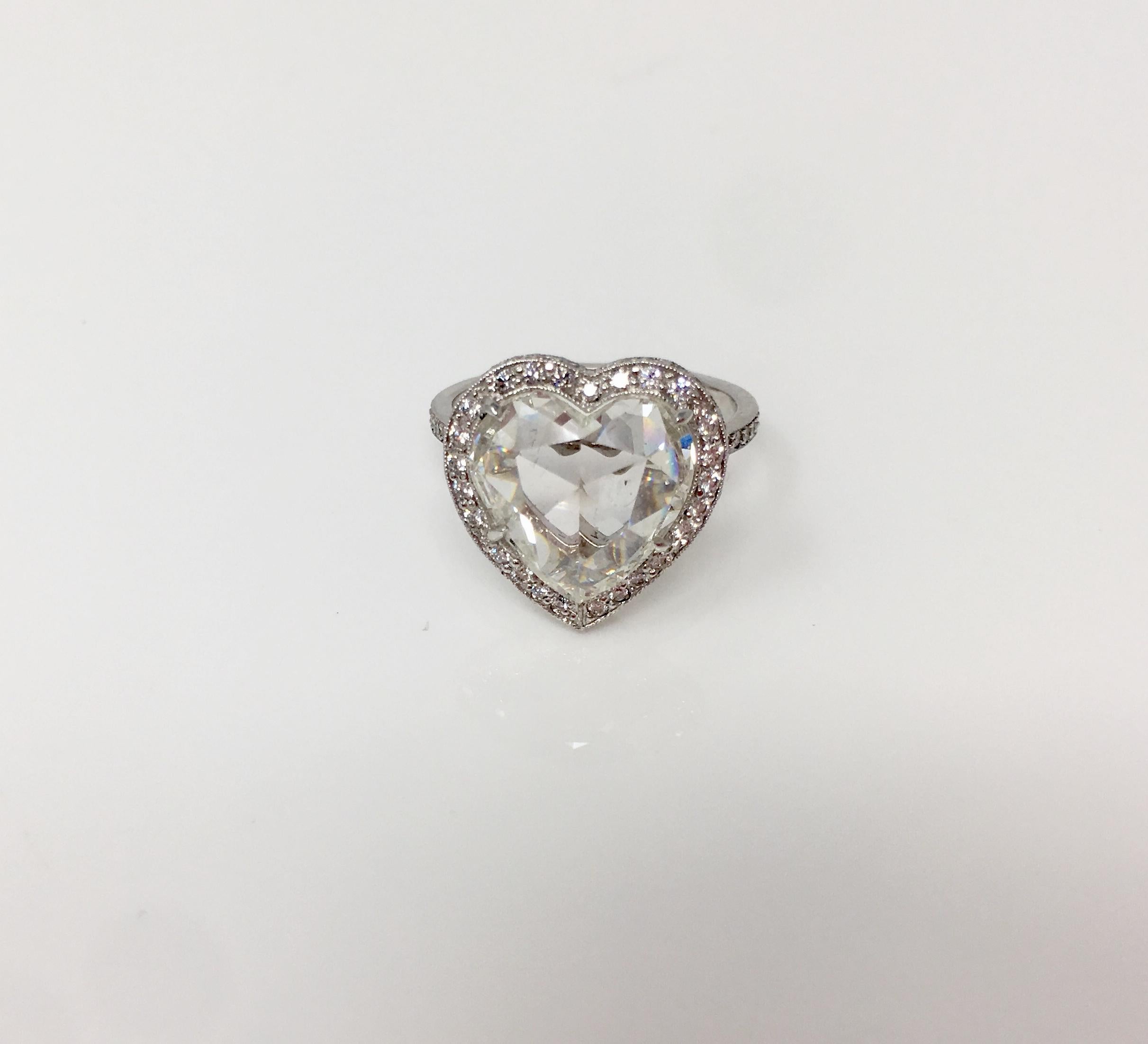 GIA Certified 4.11 Carat Heart Shape Rose Cut Ring in Platinum In New Condition In New York, NY