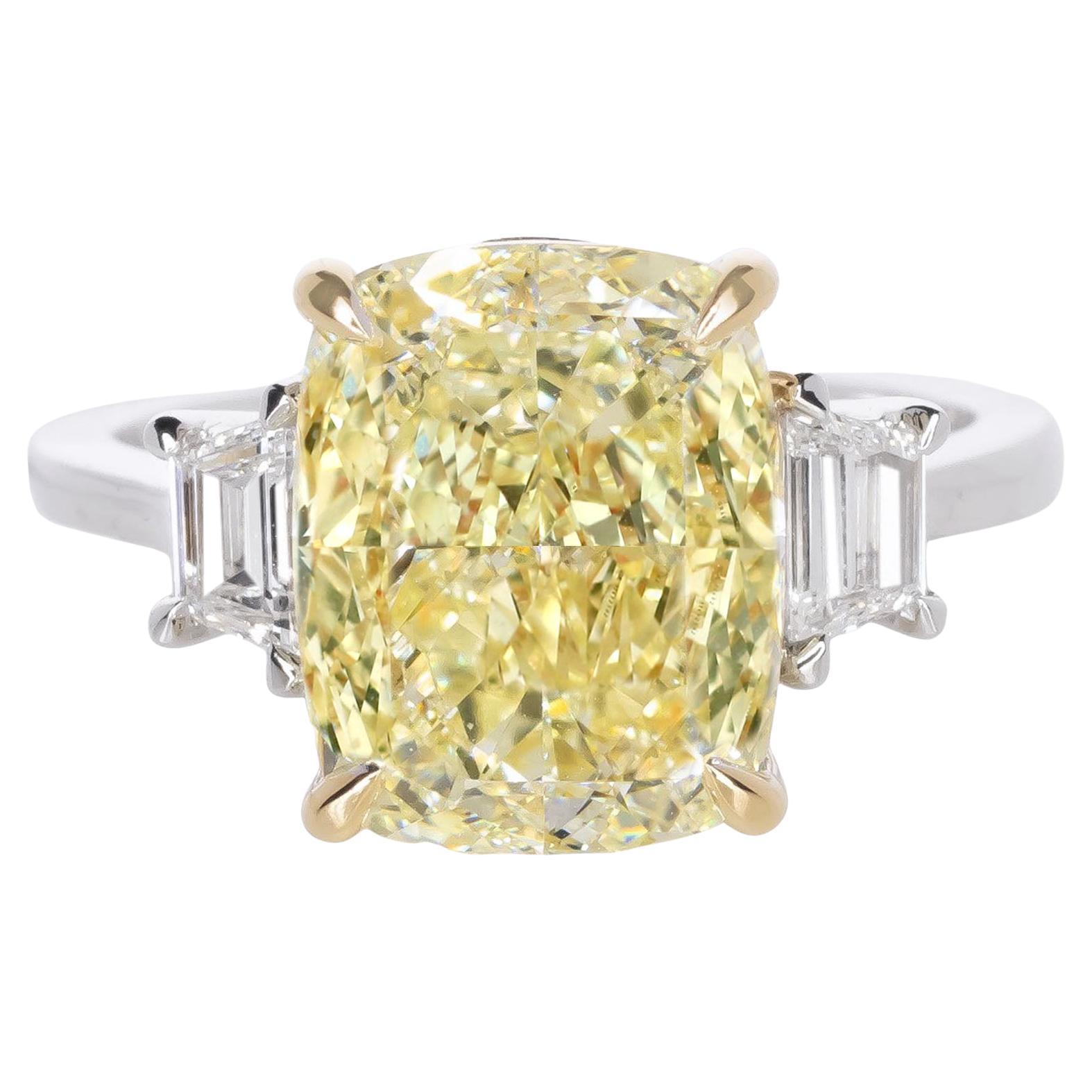 GIA Certified 4.12 Carat Cushion Cut Fancy Yellow Diamond Ring VVS1 Clarity