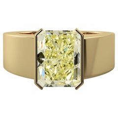 GIA Certified 4.12 Carat Fancy Yellow Radiant Cut Diamond Solitaire Unisex Ring