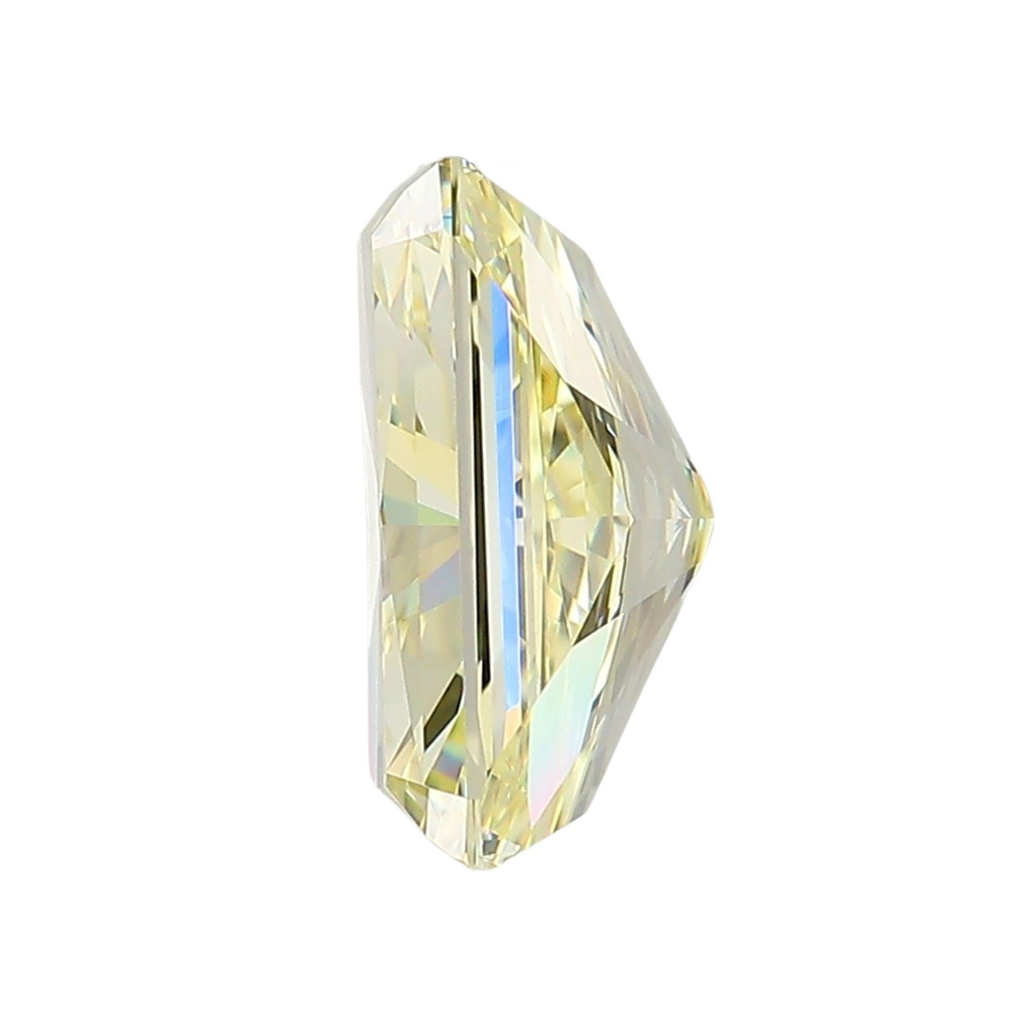 GIA Certified 4.12 Carat Fancy Yellow VS1 Radiant Cut Diamond Loose Stone For Sale 3