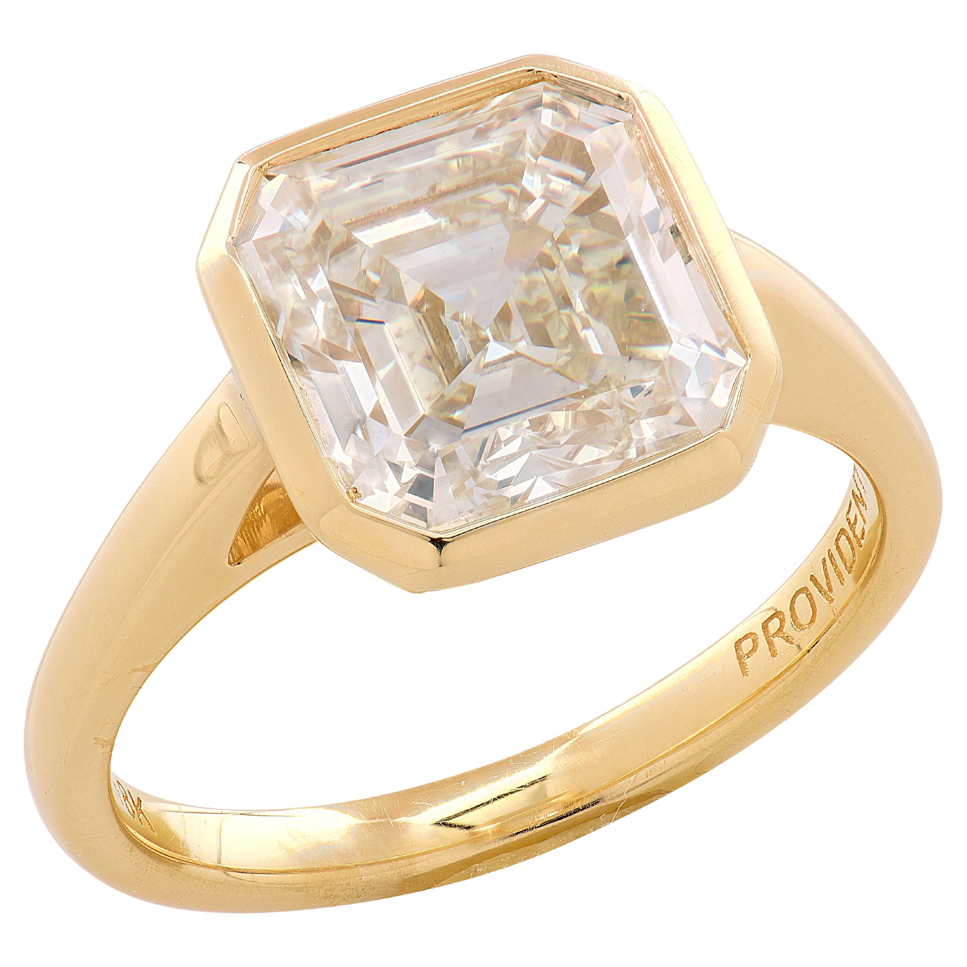 Anillo de compromiso de diamantes cuadrados talla esmeralda de 4,15 quilates certificado por el GIA en venta