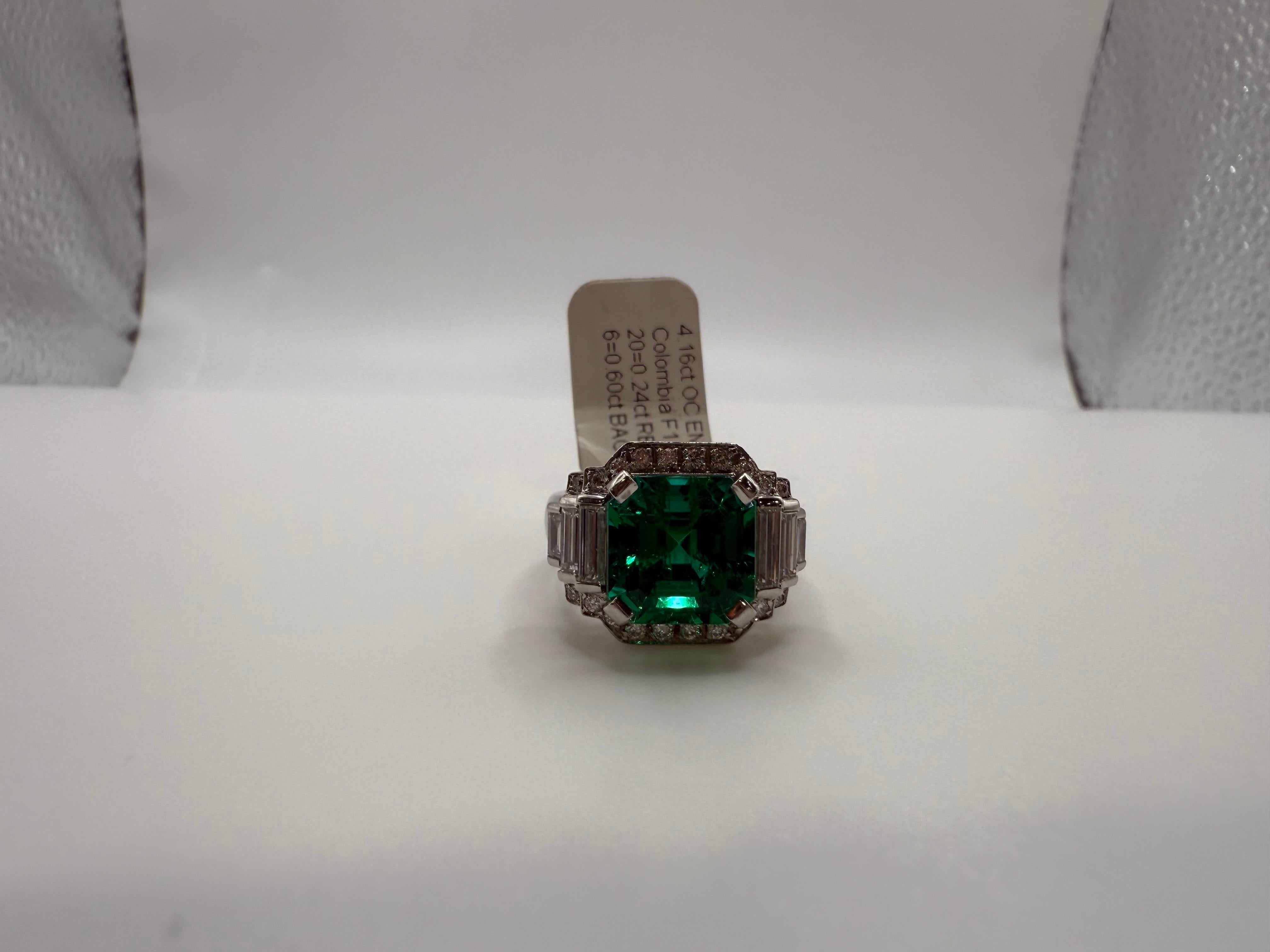 Anello con diamante smeraldo colombiano da 4,16 carati certificato GIA in vendita 8