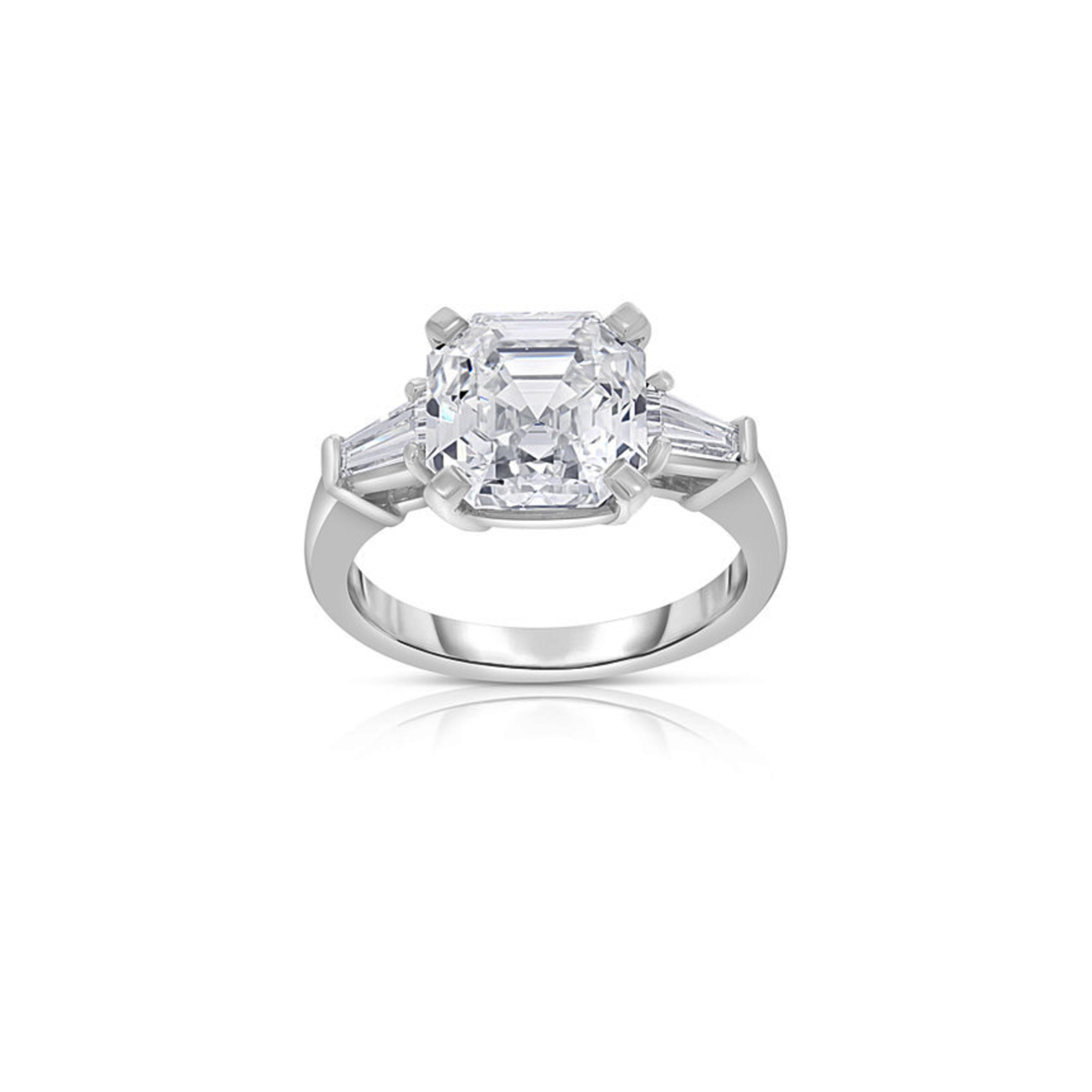 GIA Certified 4.17 Carat Asscher Cut Platinum Diamond Engagement Ring In New Condition In Greenwich, CT
