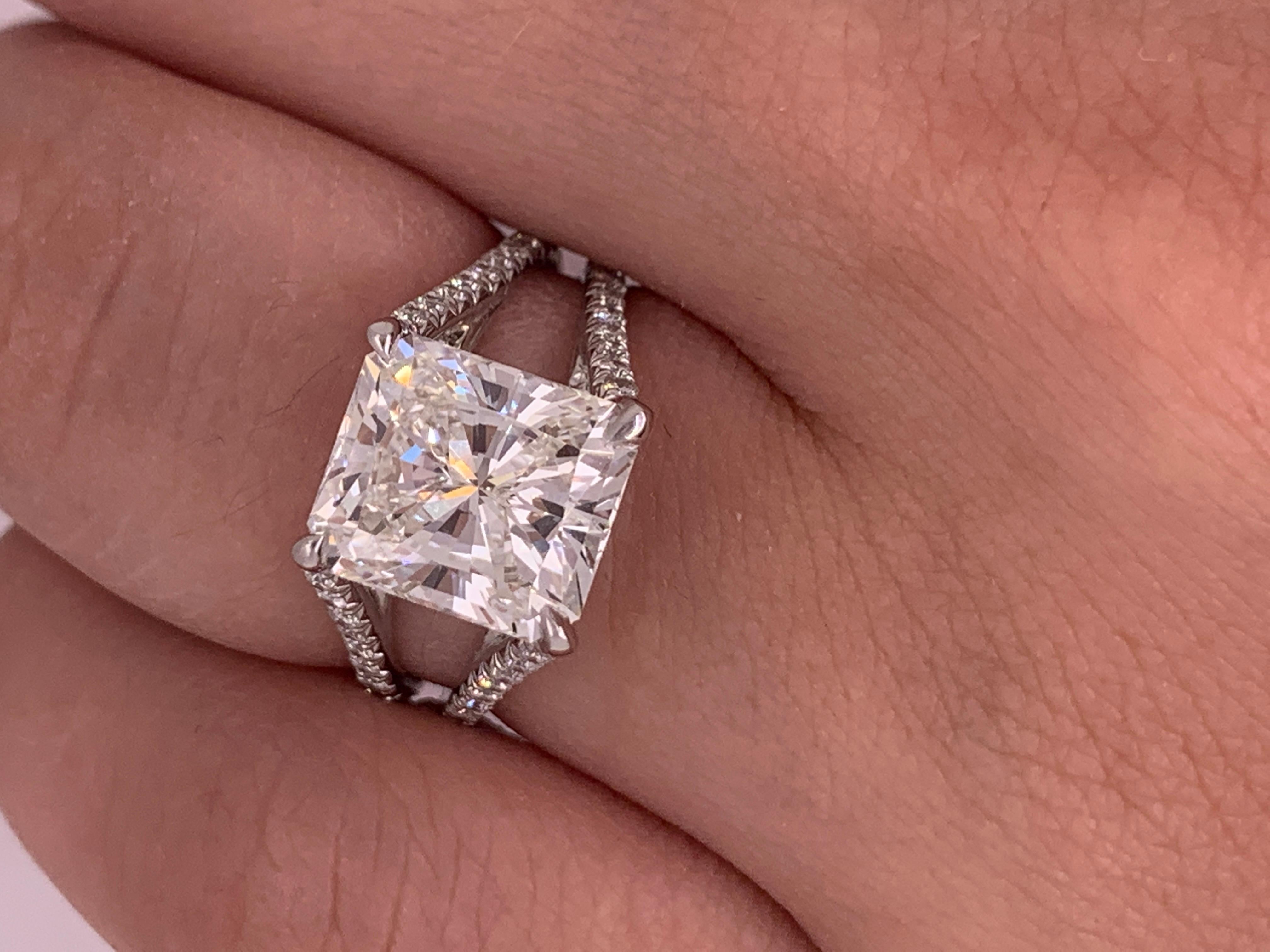 4 carat radiant cut diamond ring price