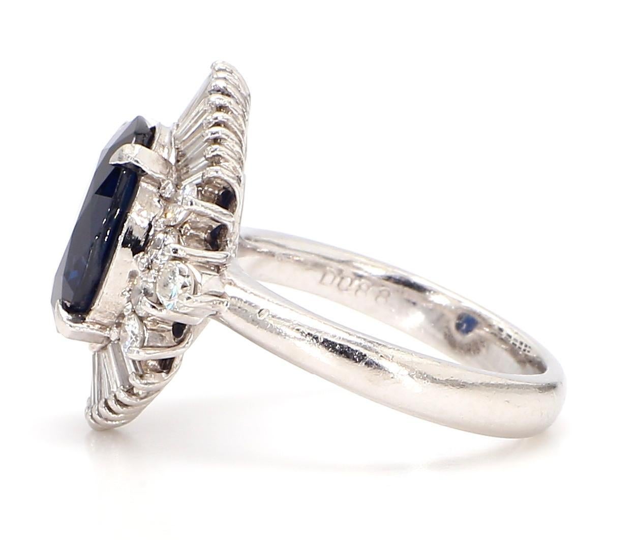 Modern GIA Certified 4.2 Carat Blue Sapphire and 1.5 Carat Diamond Cocktail Ring For Sale
